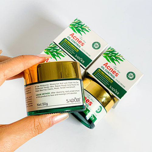 كرم-ضد-جوش-ضد-لك-چاي-سبز